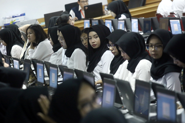 3,7 Juta Orang Daftar...
