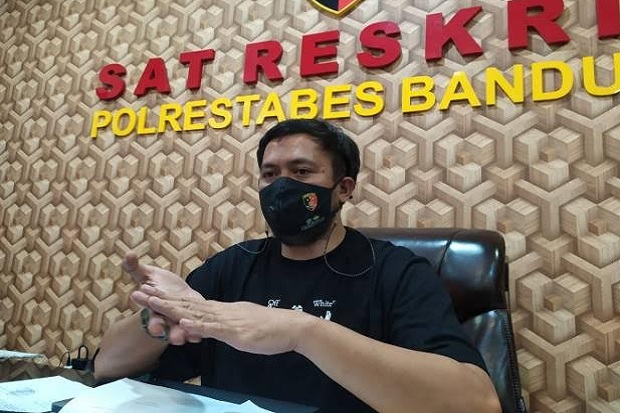 Perintahkan Bawa Bom...