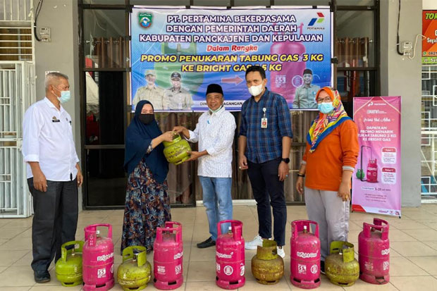 ASN di Pangkep Tukar...