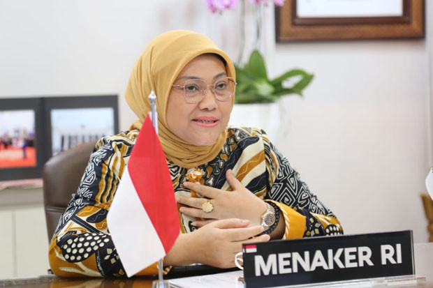 Menaker Ida Yakin Industri...