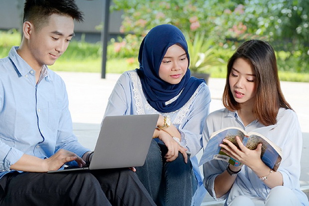 Kombinasi Ilmu Bisnis...