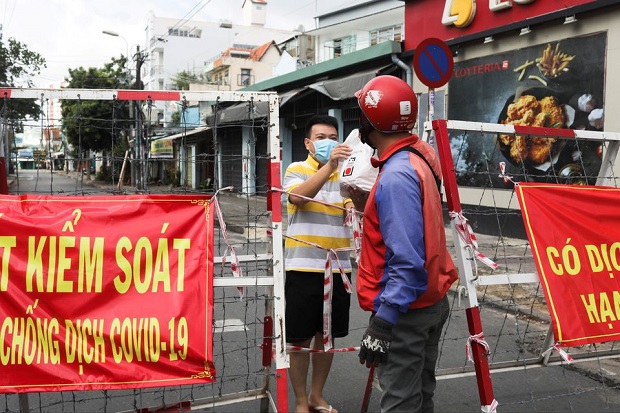 Vietnam Lockdown Ibu...