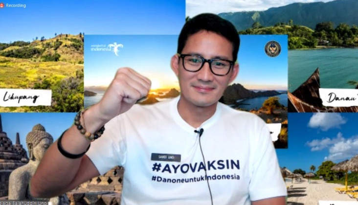 Vaksinasi di Lembang,...