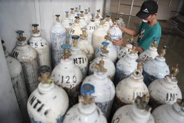 Jabar Bangun Poskibar,...