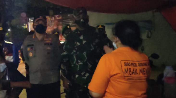 PKL di Blora Keluhkan...