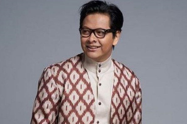 Armand Maulana Galang...