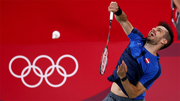 Viktor Axelsen Akui...