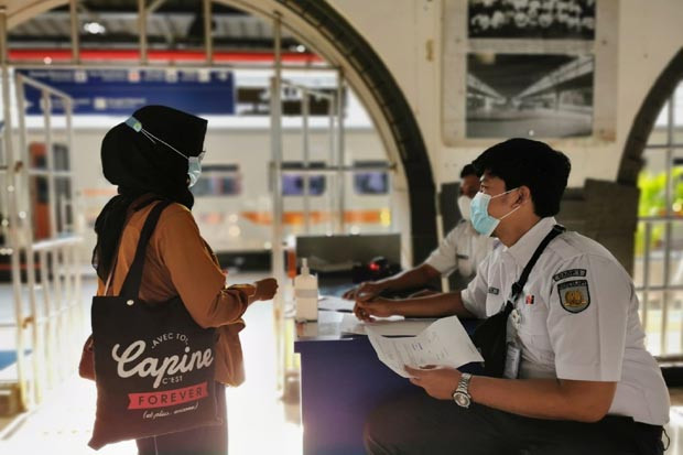 PPKM Darurat Diperpanjang,...