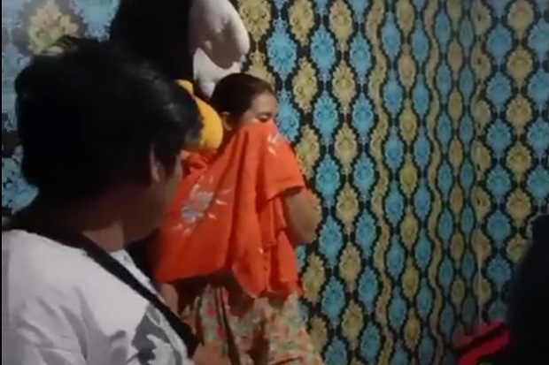 Janda Cantik Jadi Bandar...