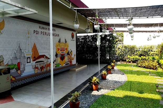 Gunakan Solar Panel,...