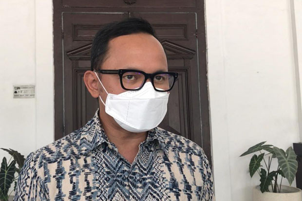20 Menit Makan Pecel...