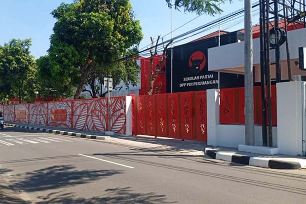 PDIP Sulap Kantor Partai...