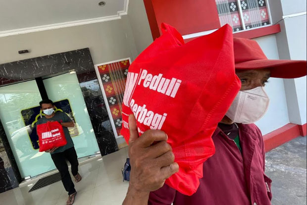 Petugas Rutan Makassar...
