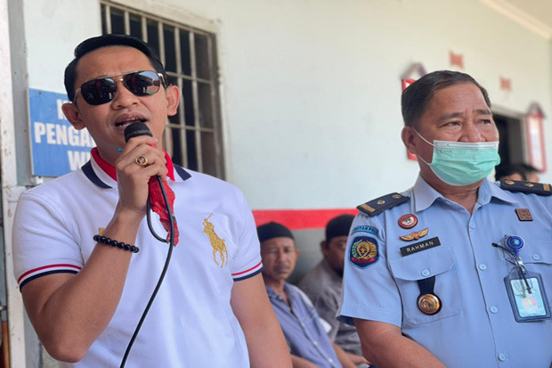 Anggota DPD RI Minta...