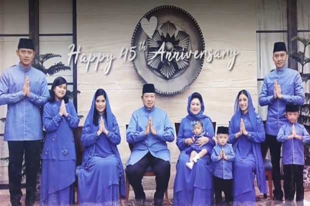 Peringati 45 Tahun Hari...