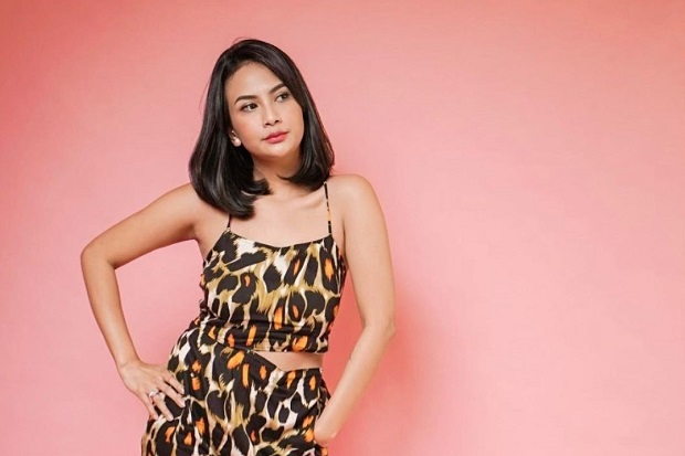 Vanessa Angel Telat...