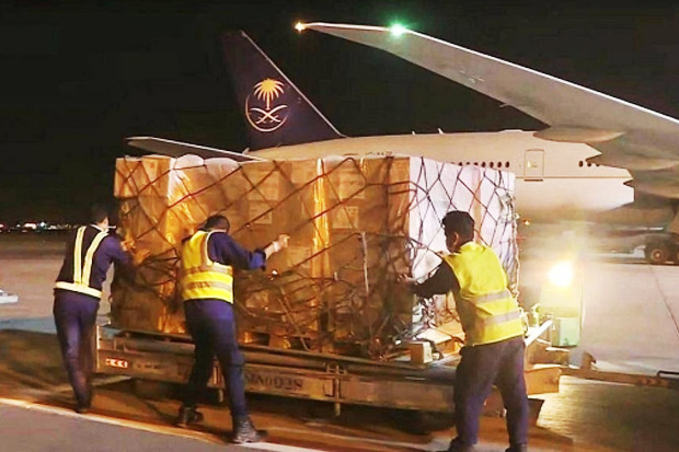 Arab Saudi Kirim Gelombang...