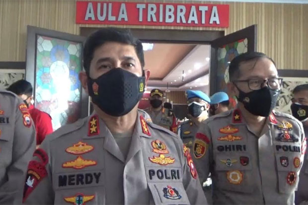 Polisi Ringkus Terduga...