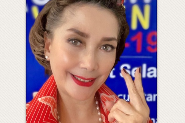 Widyawati Artis Era...