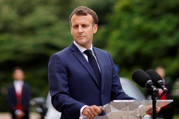 Ironi Macron: Bela Kartun...