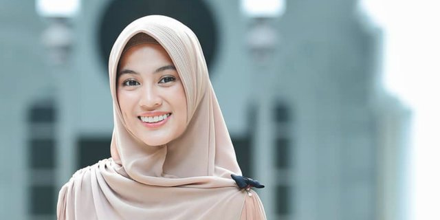 9 Selebritas Panutan...