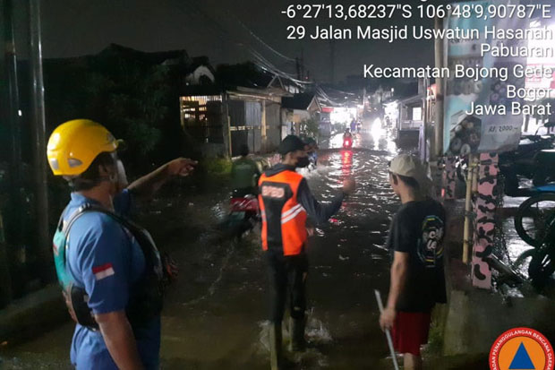 Diguyur Hujan Deras,...