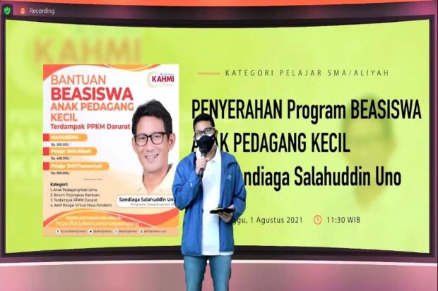 Dapat Beasiswa dari...