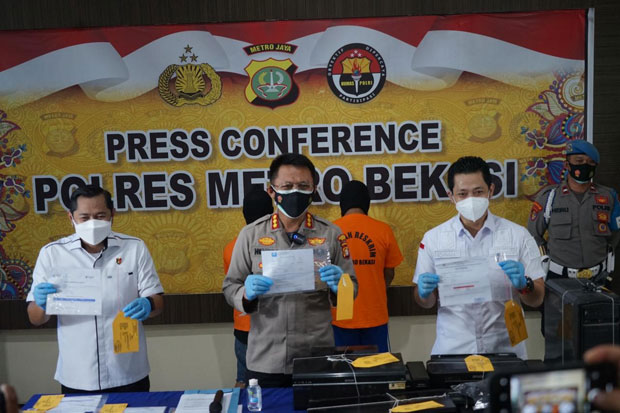Jual Kartu Vaksin dan...