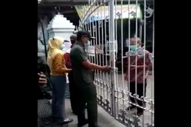Kesal Penanganan Warga...