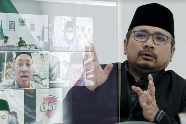 Tangani Khusus Pesantren,...
