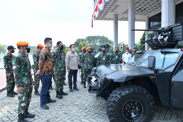 KSAU Cek Kendaraan Taktis...