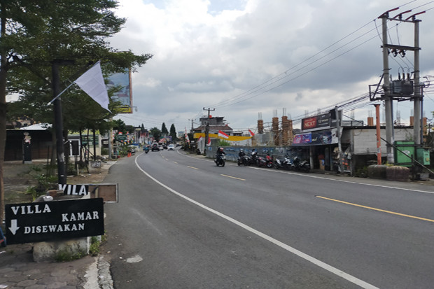 Sepi Wisatawan, Pedagang...