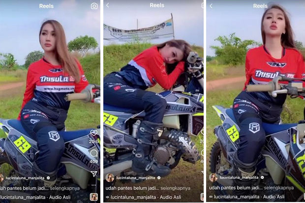 Pose Seksi Naik Motor...
