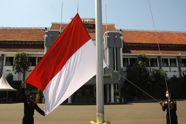 Aduh, Banyak Gedung...