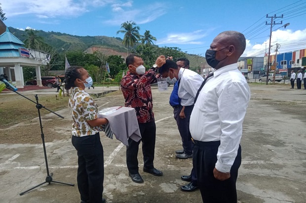 Asisten II Lepas Ratusan...