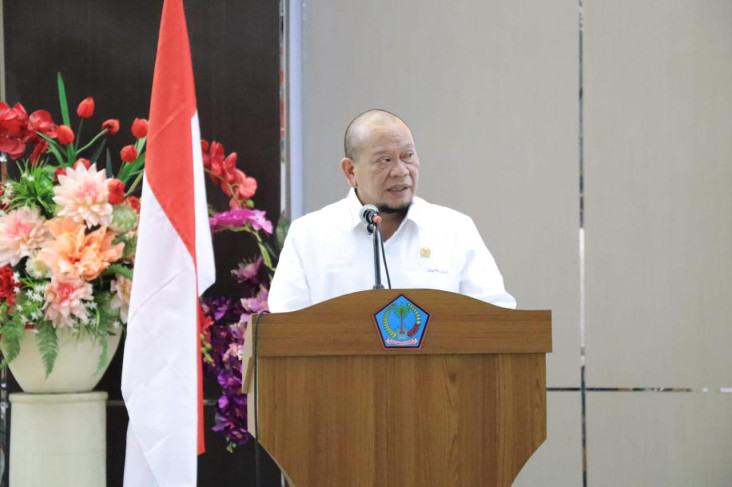 Distribusi Vaksin Timpang,...