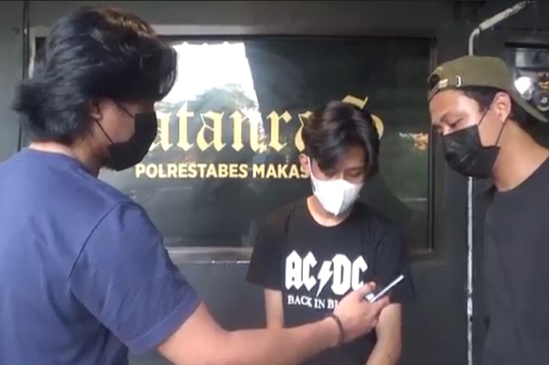 Ditagih Janji Nikah,...