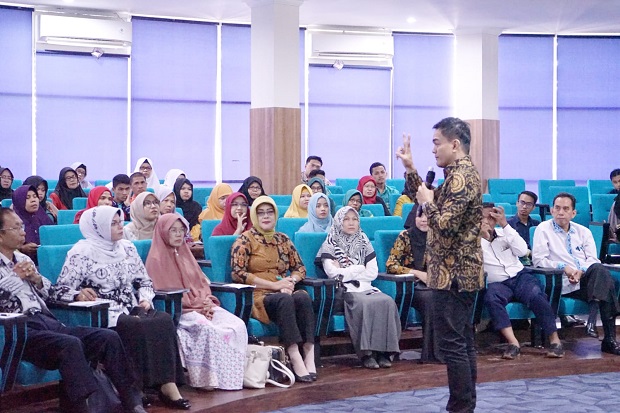 Program Guru Juara:...
