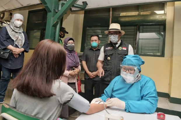 Ridwan Kamil Ajak Ikatan...