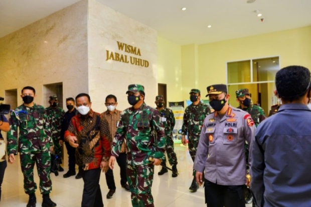 Panglima TNI dan Kapolri...