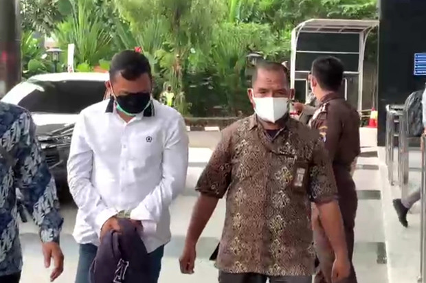 KPK Tangkap PS, Pengusaha...