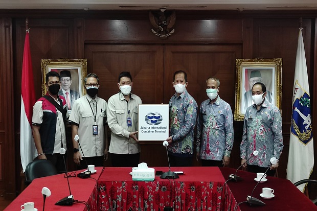 JICT Distribusikan 4.200...