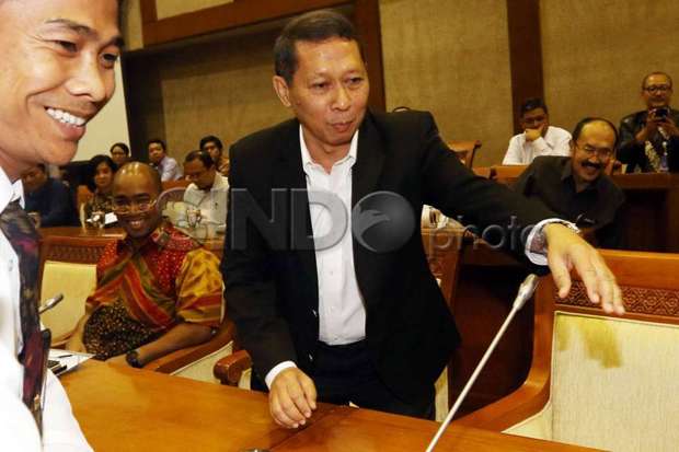 Hari Ini, RJ Lino Bakal...