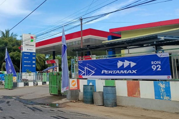 Pertamina Penuhi Kebutuhan...