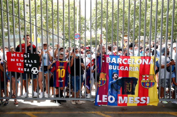 Lionel Messi Pergi,...
