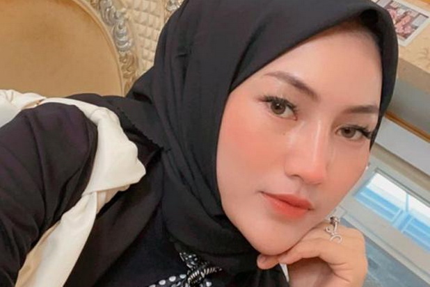 Kisah Selebgram Poppy...