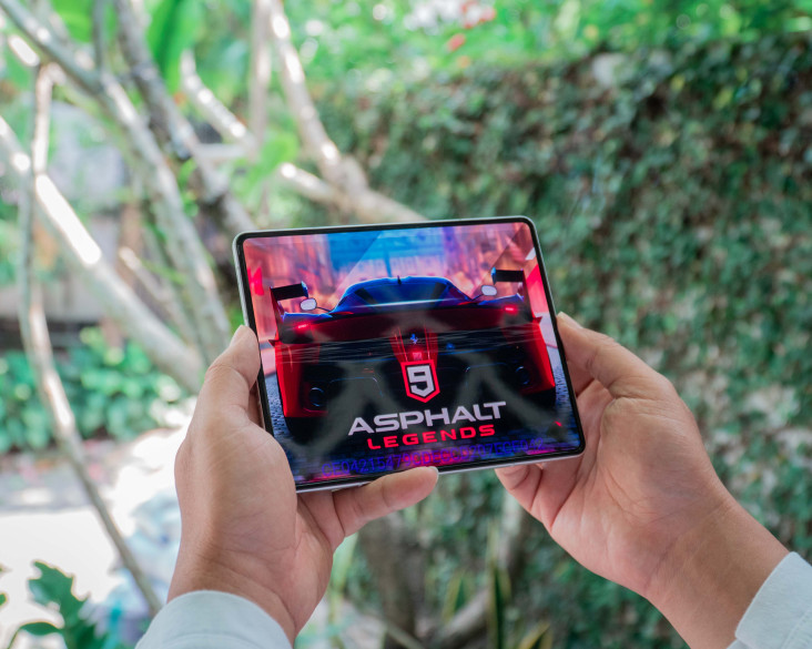 Samsung Rilis Ponsel...