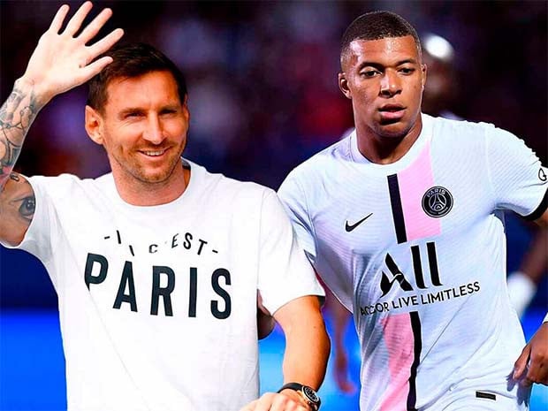 Lionel Messi Datang,...