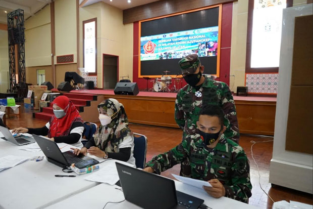 TNI-PT Semen Tonasa...
