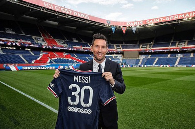 Messi Hijrah ke PSG,...